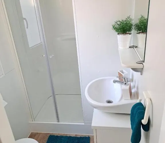 #859 Status Relax No Stress Ex 757 Camping *